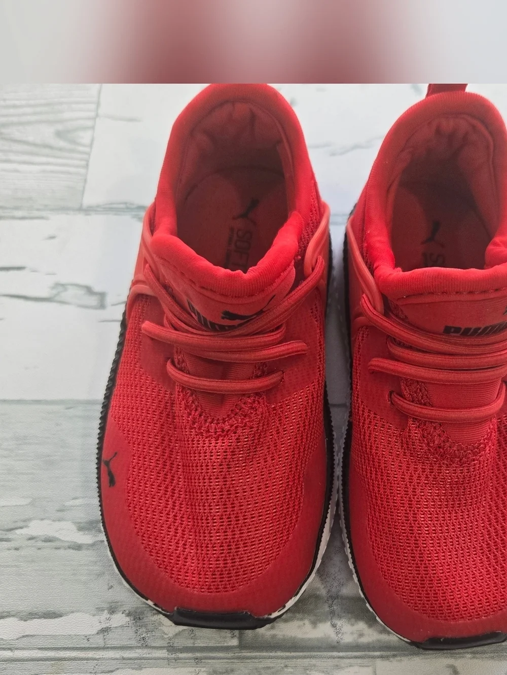 Puma vibrant red